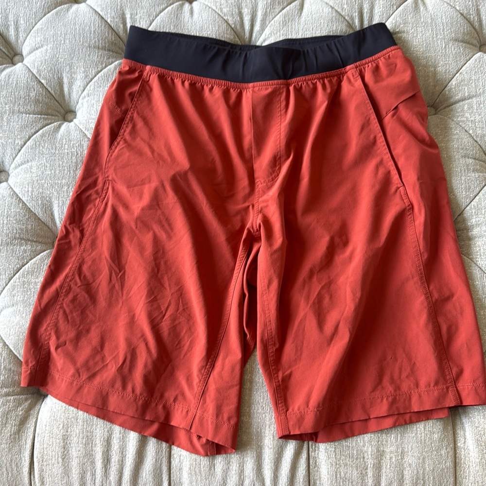lululemon athletica Men's Red Athletic Shorts with Black Waistband